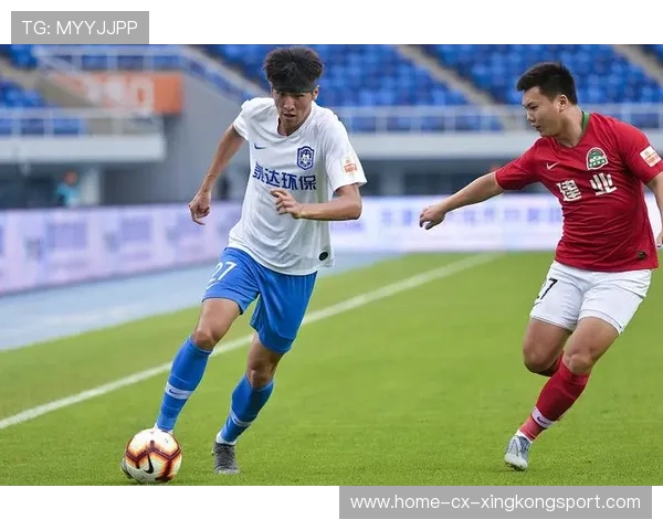 摩纳哥足球新篇章:边路引进突破力新面孔,未来可期